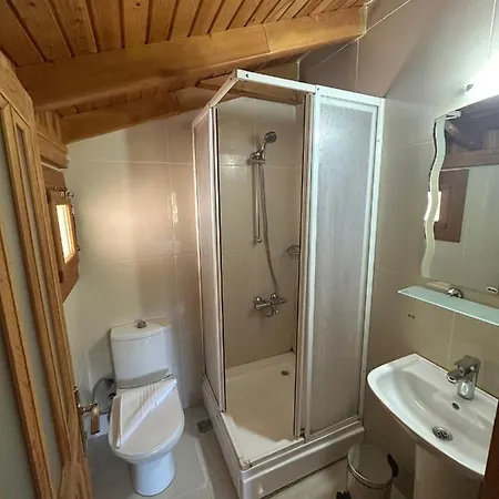 Quarto em Acomodações Particulares Sedir Çıralı